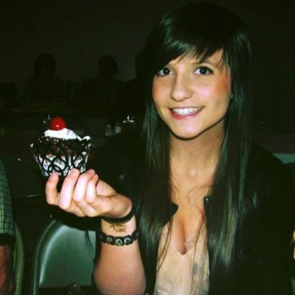 Meet your Posher, Andi